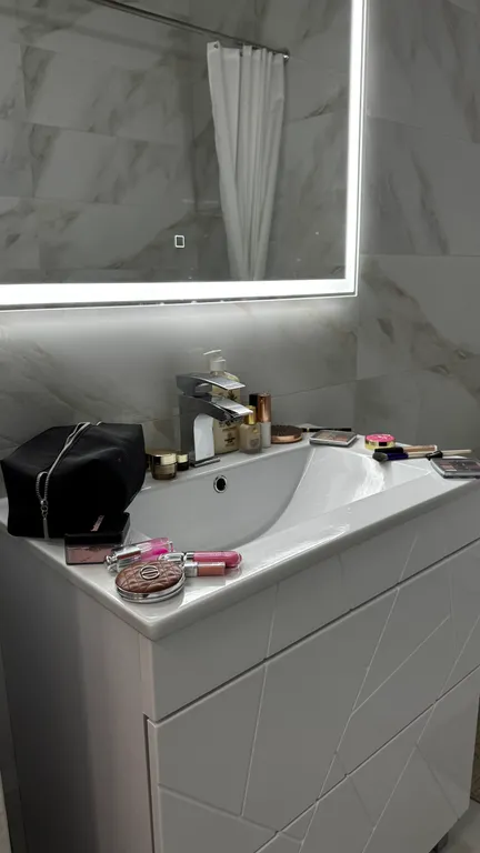 Квартира Большая, красивая квартира — Махачкала