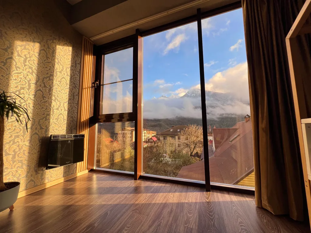 Квартира с видом на горы