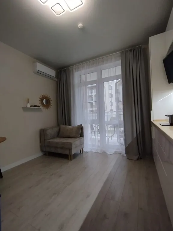 Уютная и стильная студия в горах между озером и морем