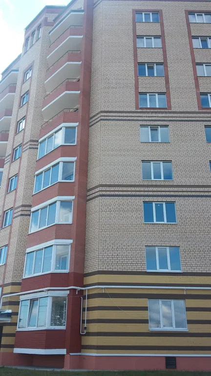 Квартира у Айсберга, Хутынского монастыря