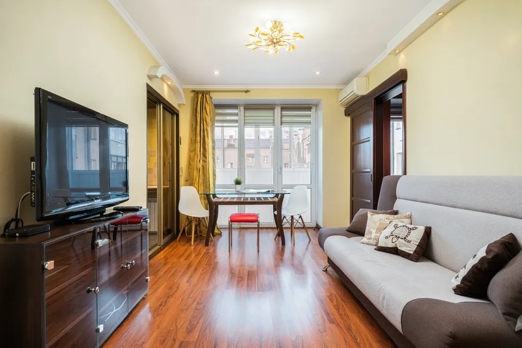 Апартаменты у ЦУМа в центре