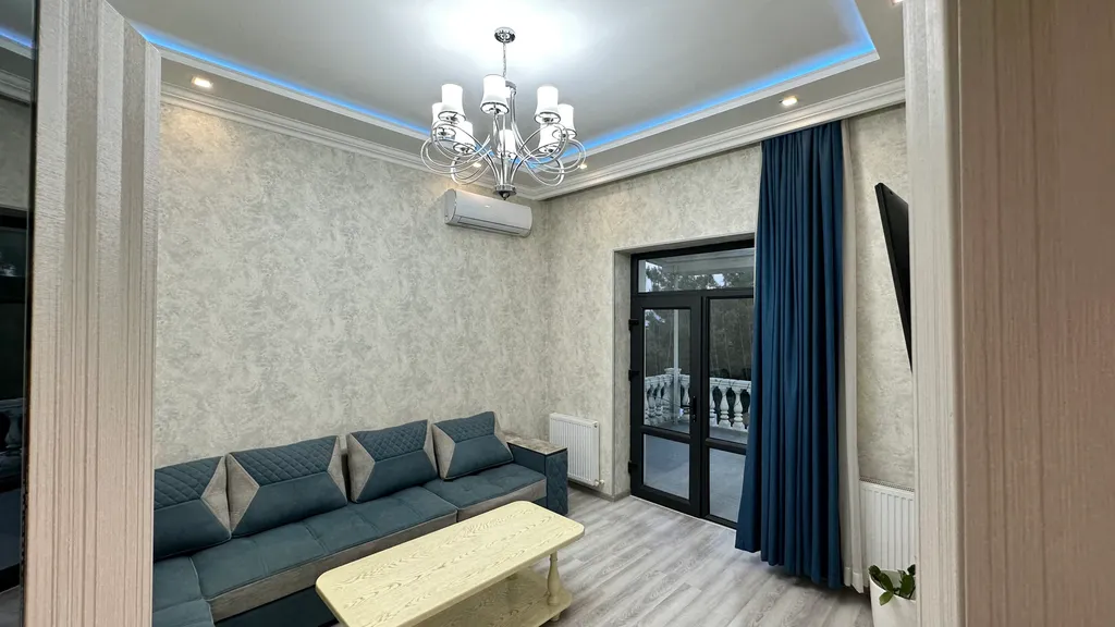 Уютная квартира с красивой террасой, 7Days Apartments