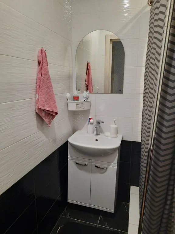 Квартира 1-комнатная Квартира — Элиста