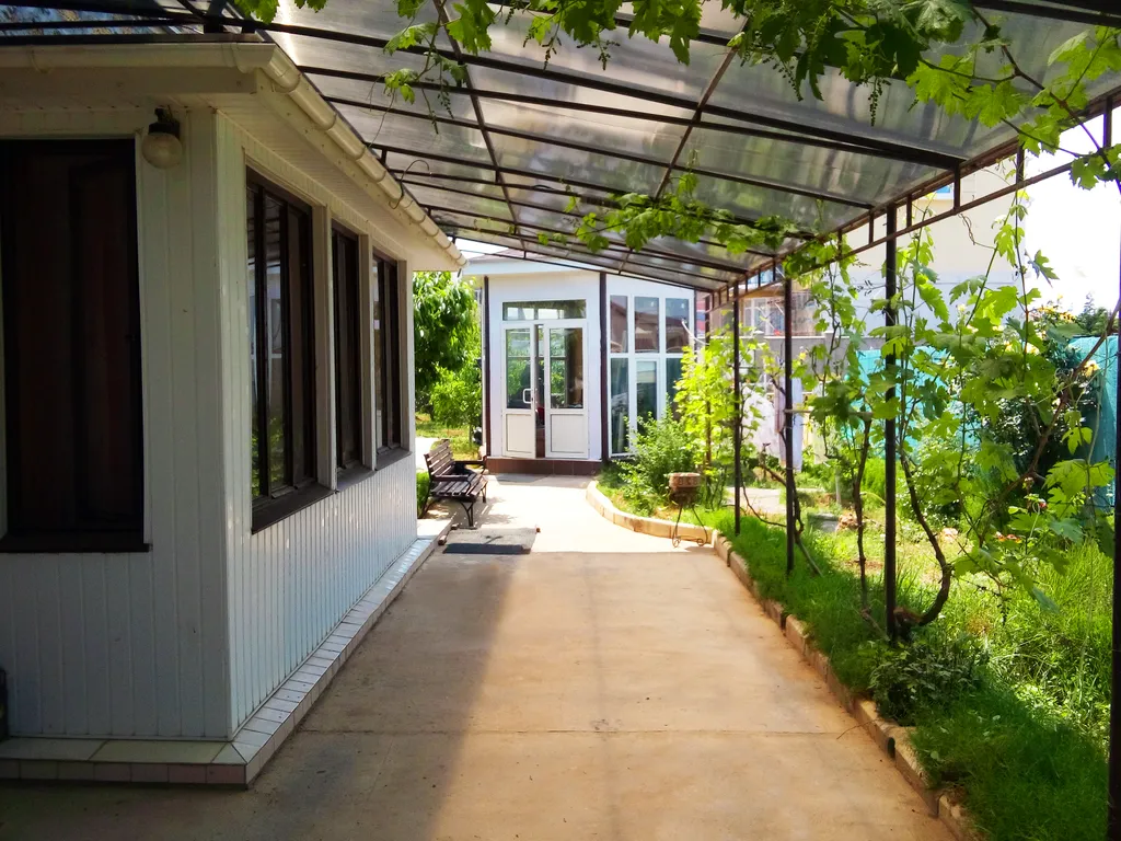 Коттедж Первый этаж дома у моря — Севастополь