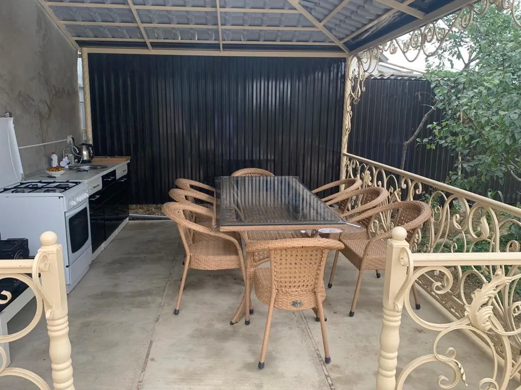 Дом на берегу Каспийского моря