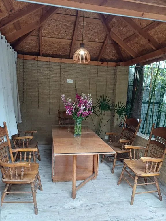 Квартира с двором в центре