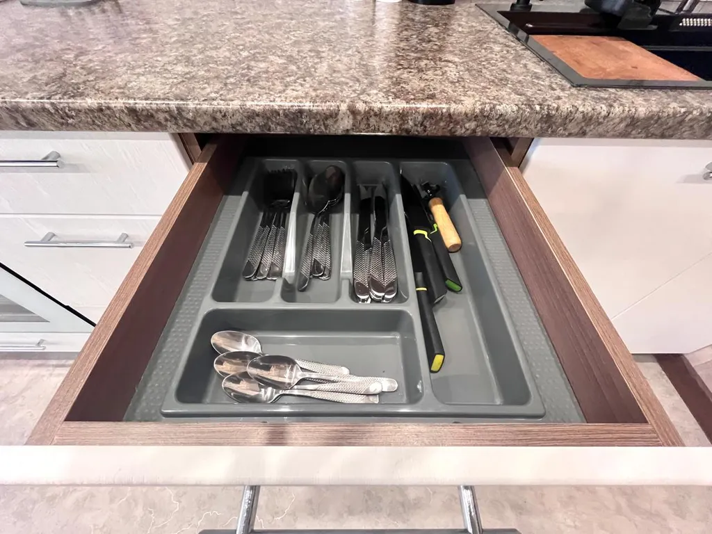 Квартира Светлая однокомнатная квартира в уютном районе города — Великий Новгород