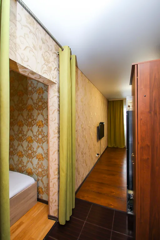 Квартира студия рядом с ТРЦ Аура (эконом)