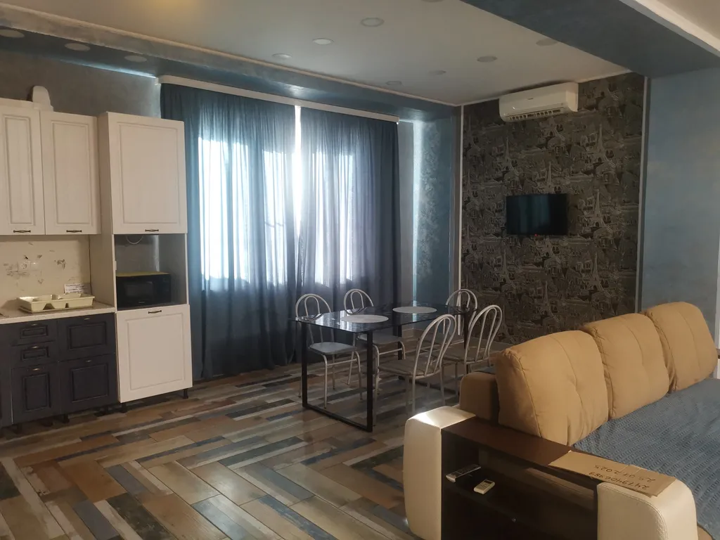 Коттедж Просторный дом с новым ремонтом — Динская