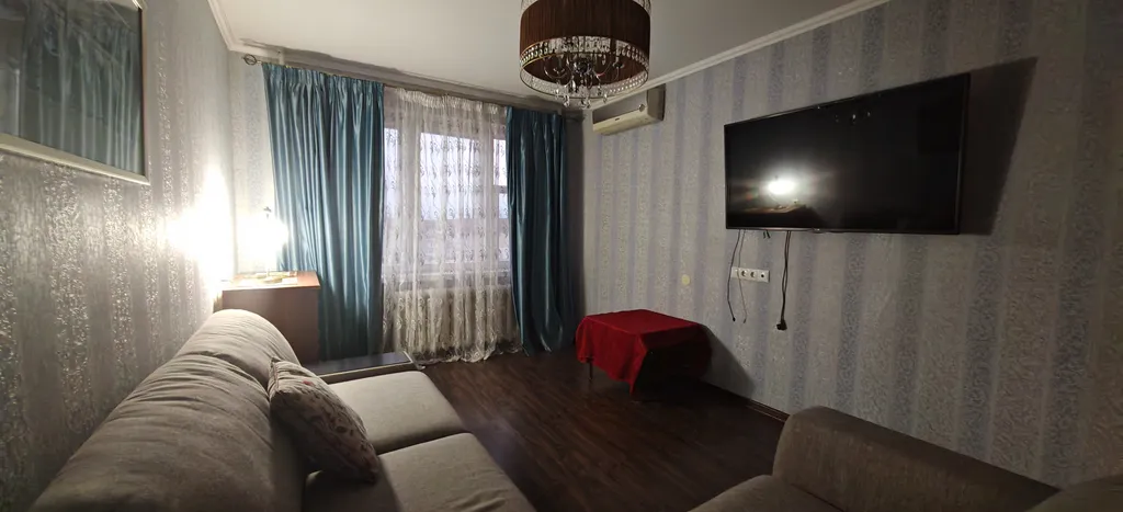 Трёхкомнатная квартира у ледового