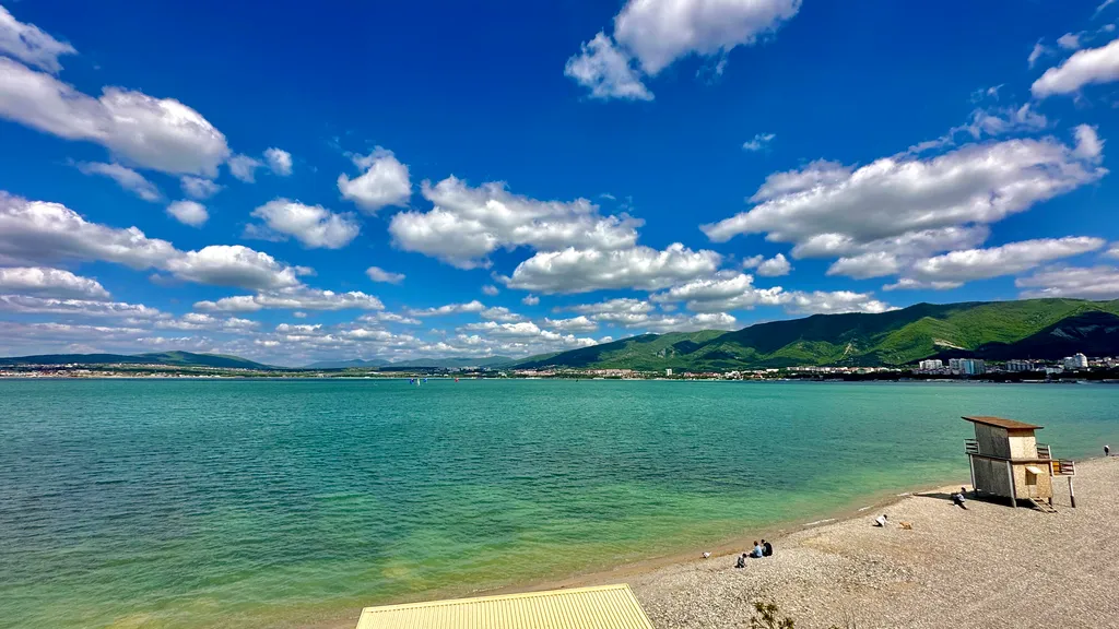 Квартира Просторная квартира с видом на море — Геленджик