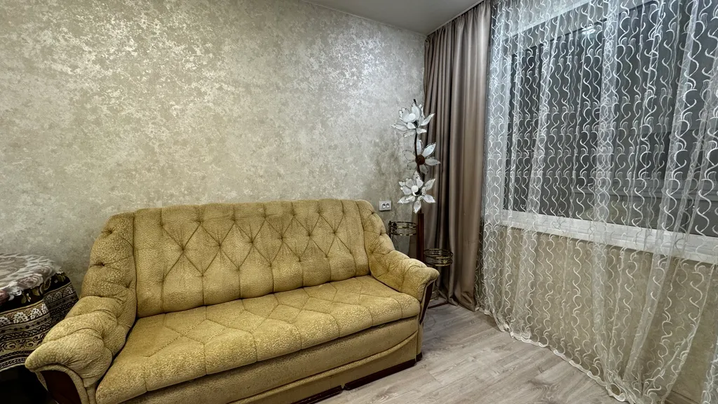 Квартира со свежим ремонтом в Ленинском районе