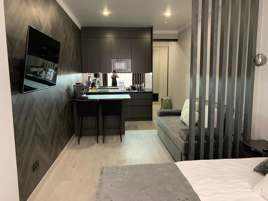 Стильные апартаменты 523 оникс люкс в центре Краснодара