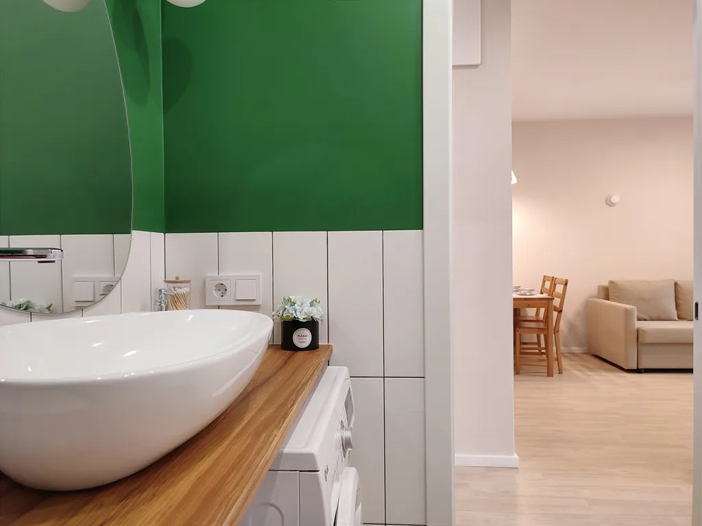 Люкс евро квартира с террасой около Планеты