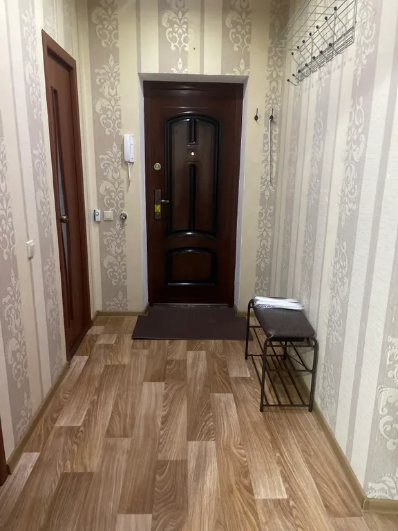 Квартира Просторная, уютная квартира в отличном месте — Элиста