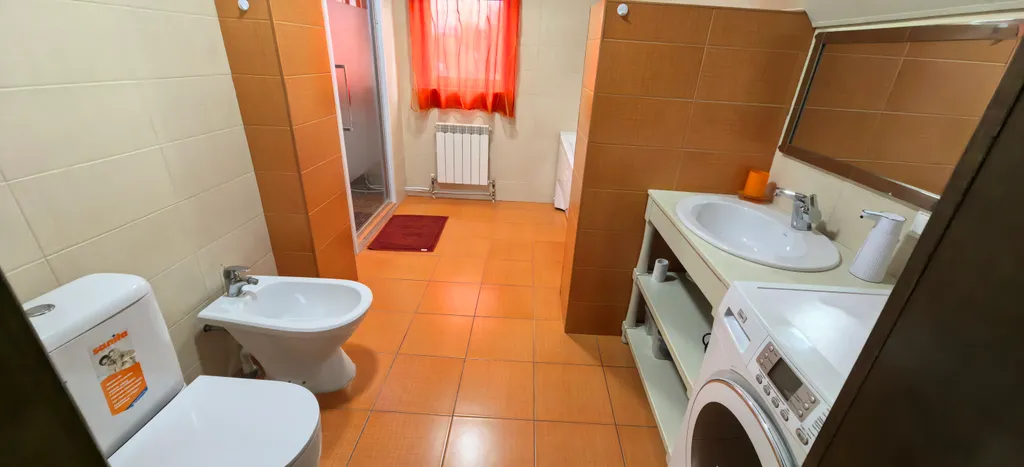 Срубовой коттедж на берегу Волги