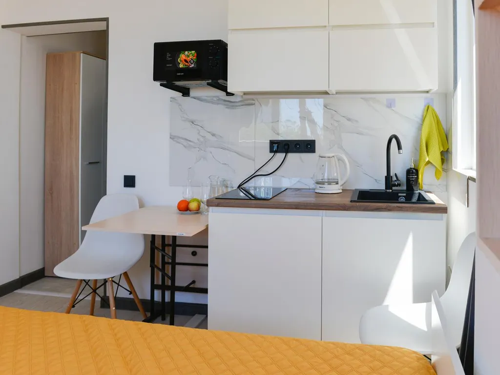 Отличная студия с панорамным видом на море