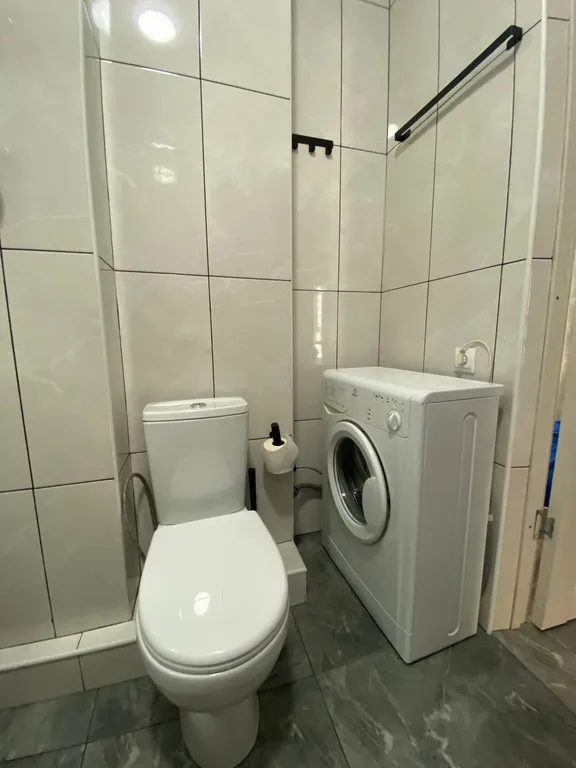 Уютная студия на набережной, первая берег линия