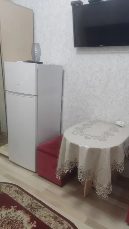 Около Нарзанной галереи и санатория Луч