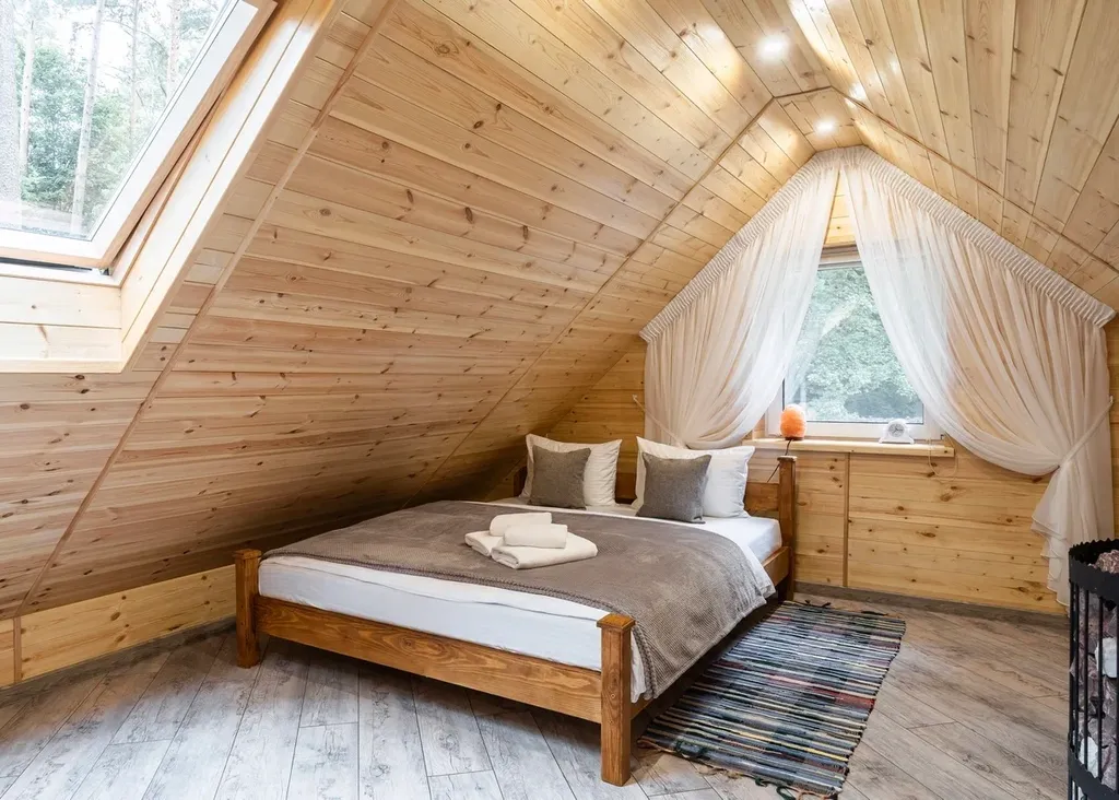 Дом-студия с баней в самом центре Беловежской пущи ( д. Ляцкие)