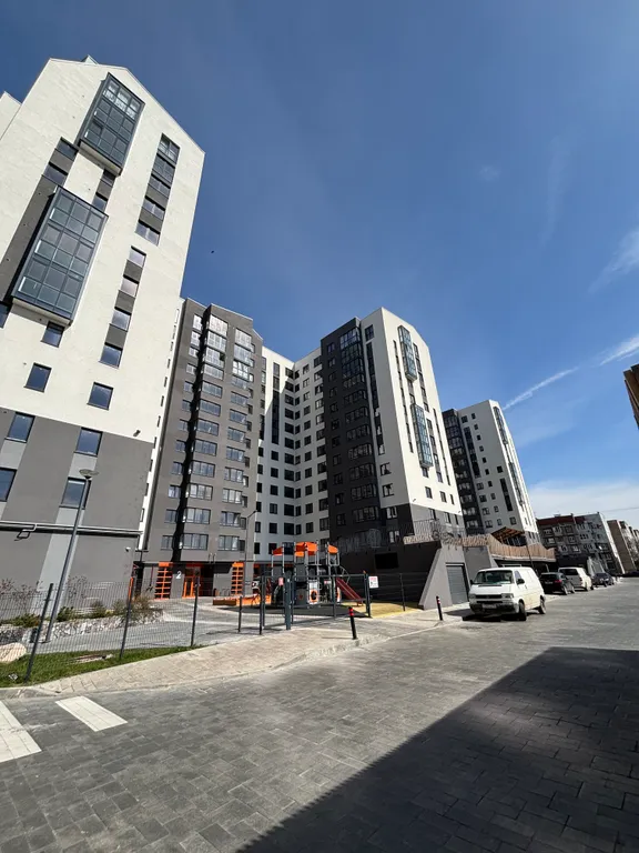 Квартира Квартира в новом доме ЖК«Альпы», в центральном районе Калининграда — Калининград