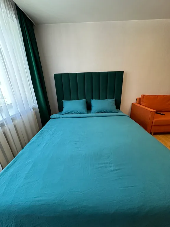 Уютная квартира в центре — аренда посуточно в Серов