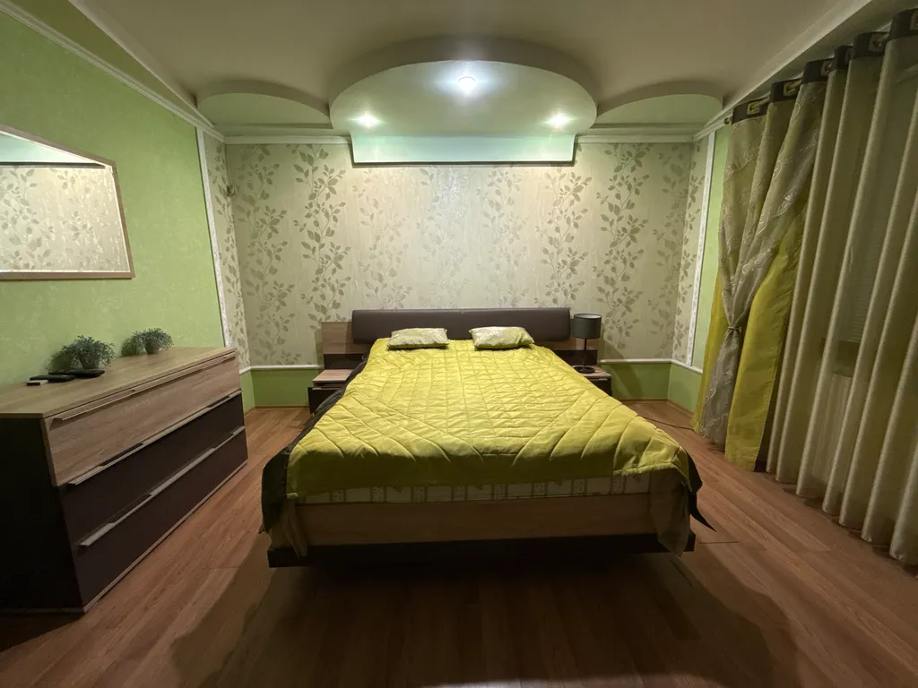 Уютный коттедж в черте города