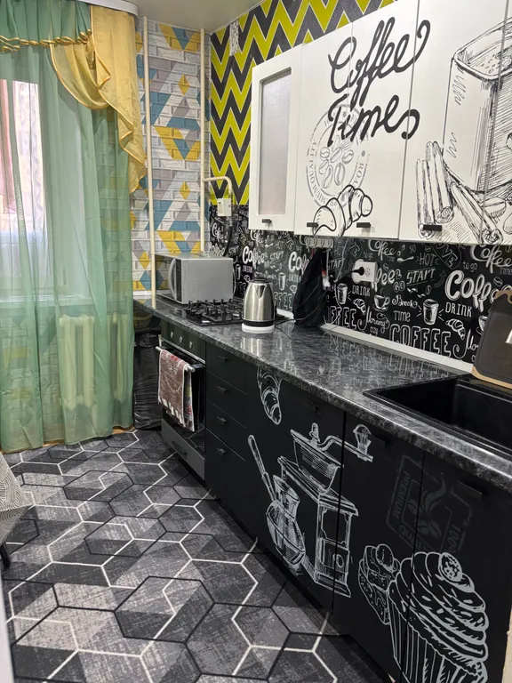 Хорошая квартира уютная