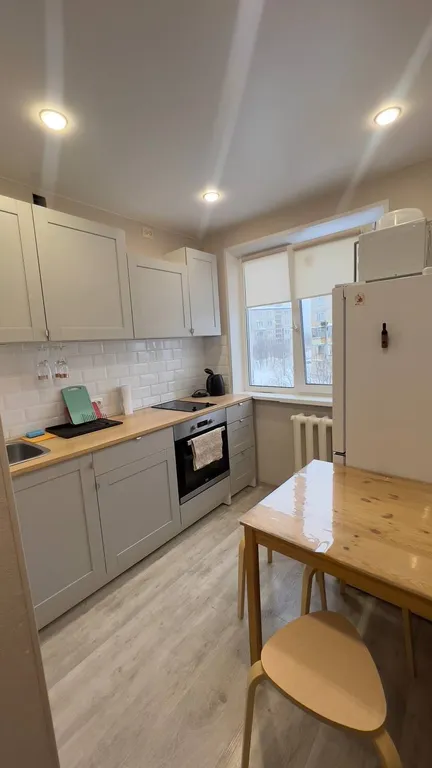 Уютная квартира — аренда посуточно в Кировск