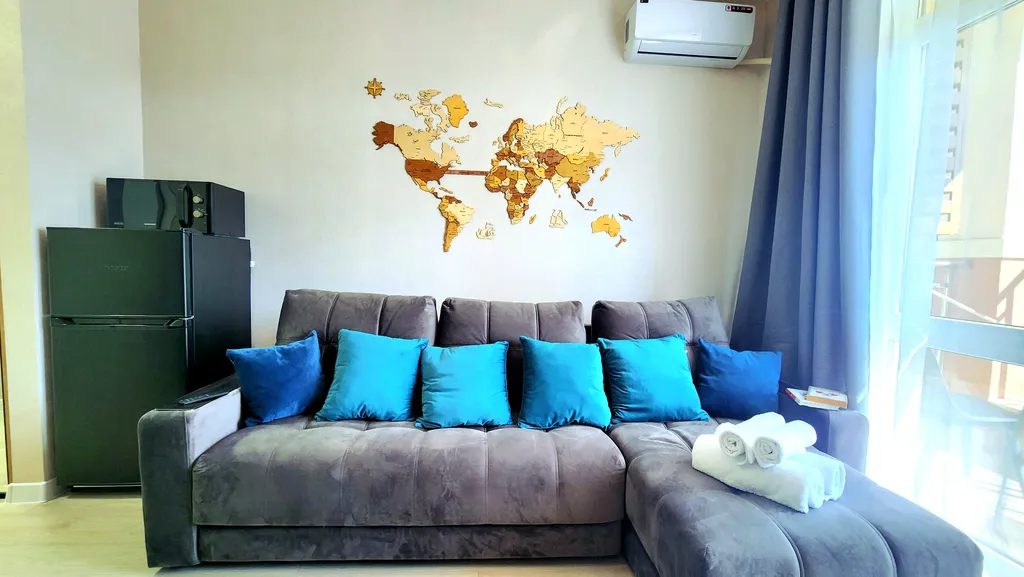 Шикарная студия с видом на бассейн