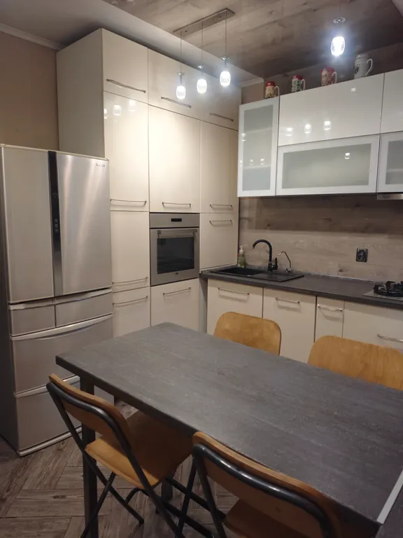 Квартира Трёхкомнатные апартаменты с террасой в немецком особняке — Калининград