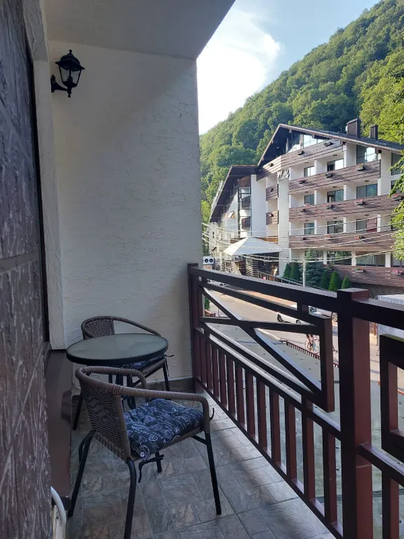 Квартира с видом на горы в тихом месте — аренда посуточно в Эсто-Садок