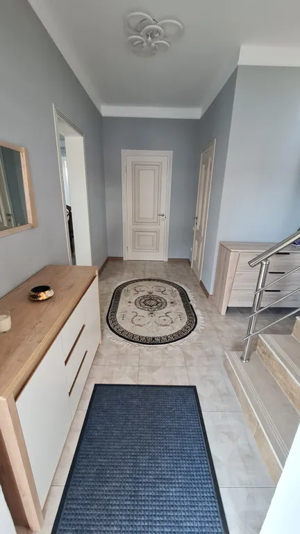 Дом у берега моря