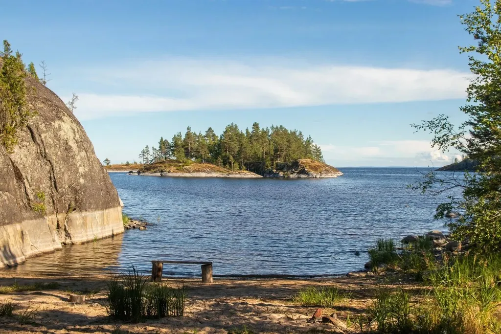 Дом с русской жаркой баней в Карелии