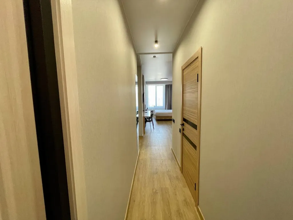 "В Гости!" на Запорожской 69  (1к студия №5 рядом с БЦ "Сити")