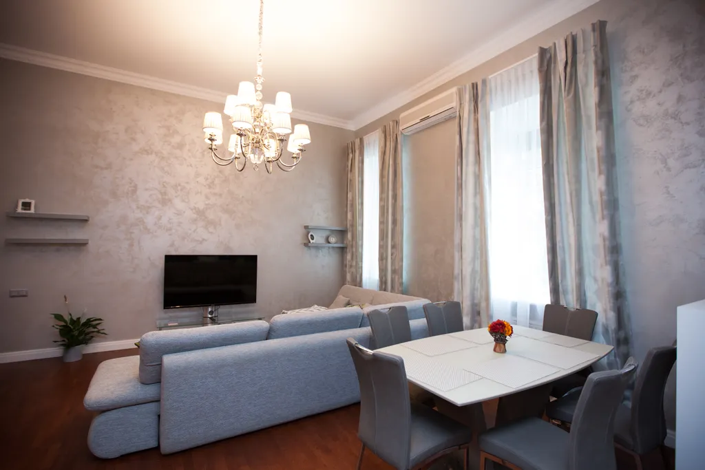 Двухуровневые апартаменты люкс в центре