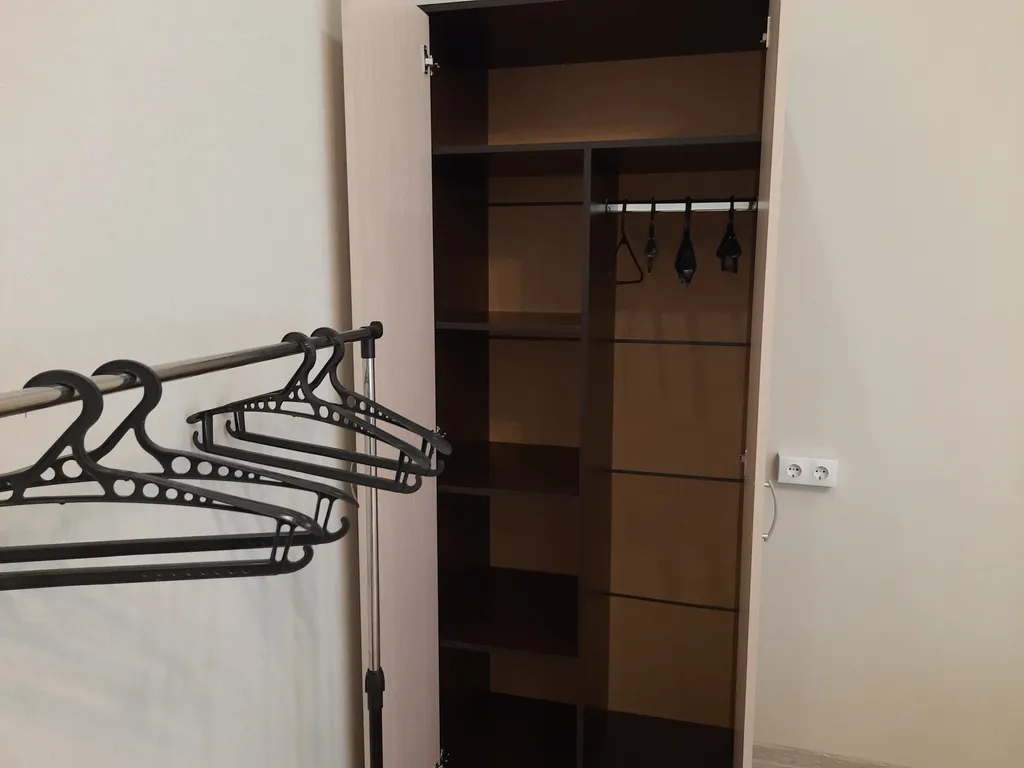Квартира Комфортная комната, с мощным вентилятором, в доме Розенштейна — Санкт-Петербург