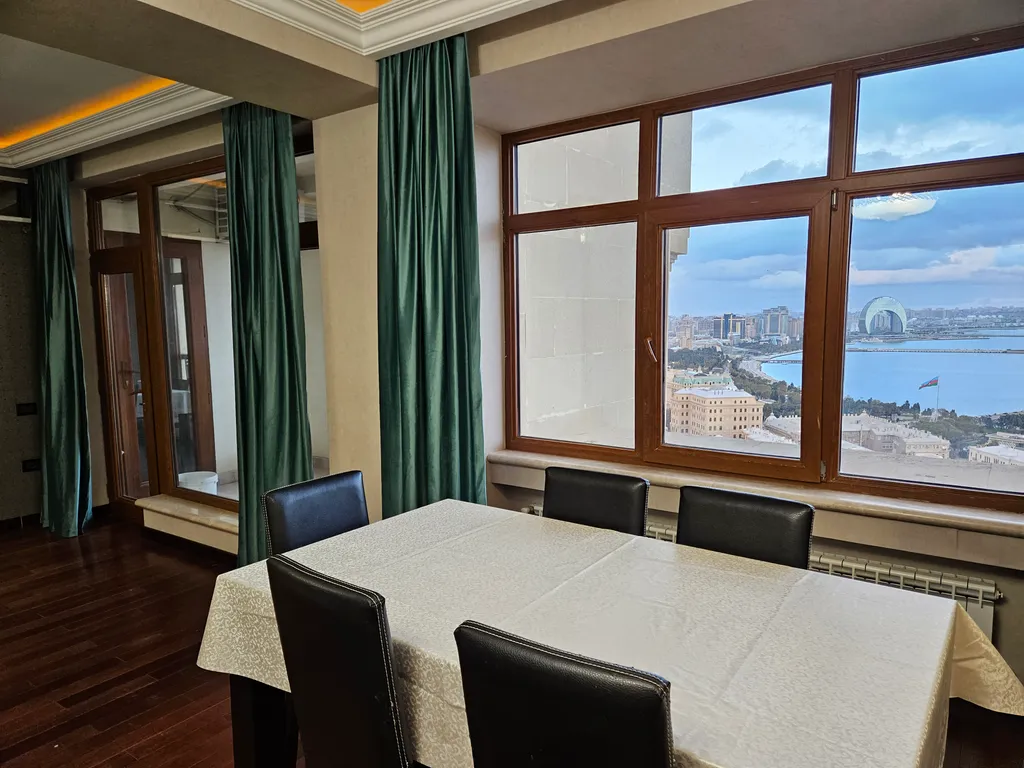 Квартира с видом на море и город