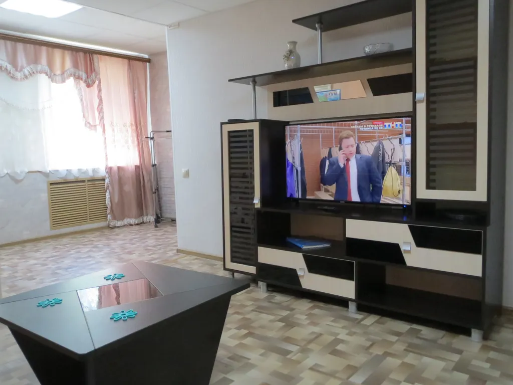 Дом в тихом спальном районе