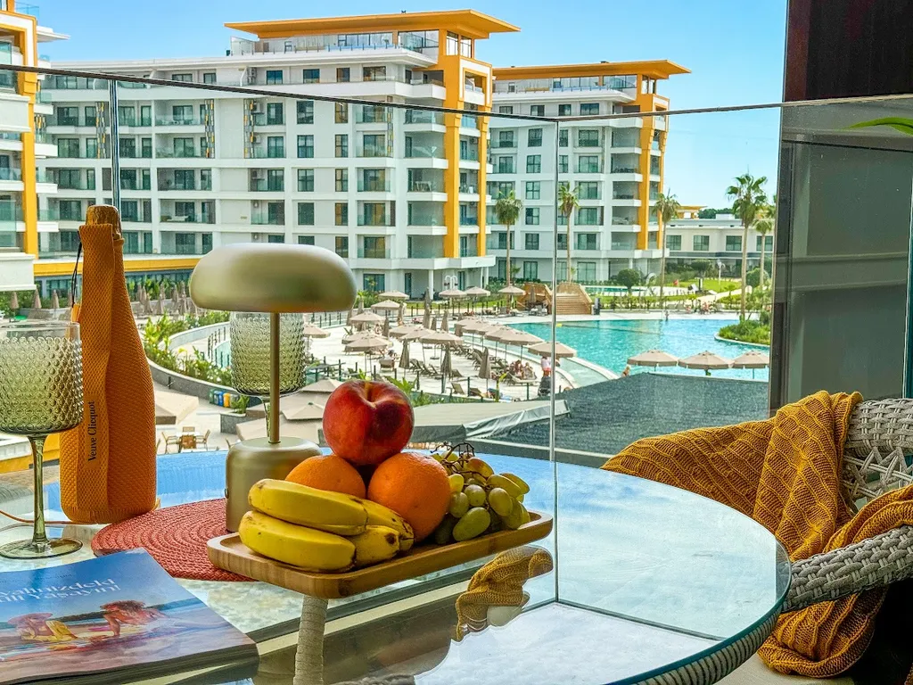 Стильный апартамент в отельном комплексе Azura World В