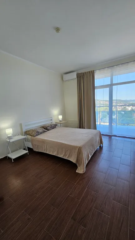 Видовая квартира в уникальном доме на пляже