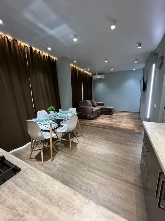 Стильная квартира с новым ремонтом