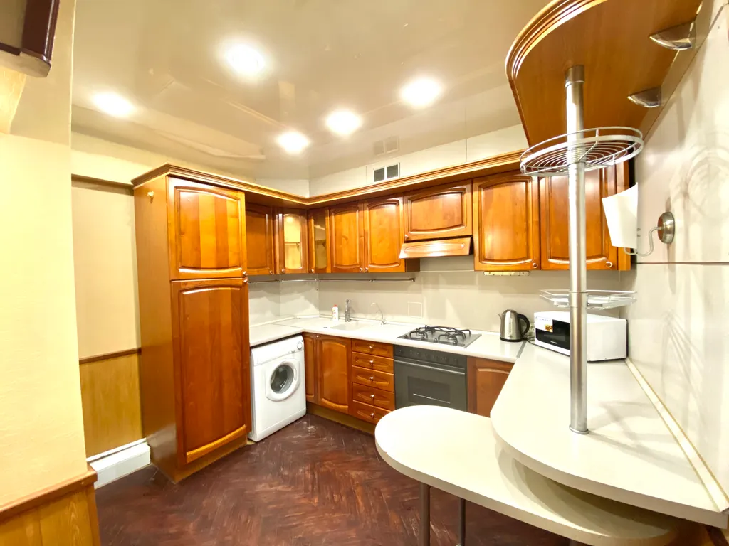 Квартира Двухкомнатные апартаменты на набережной — Самара