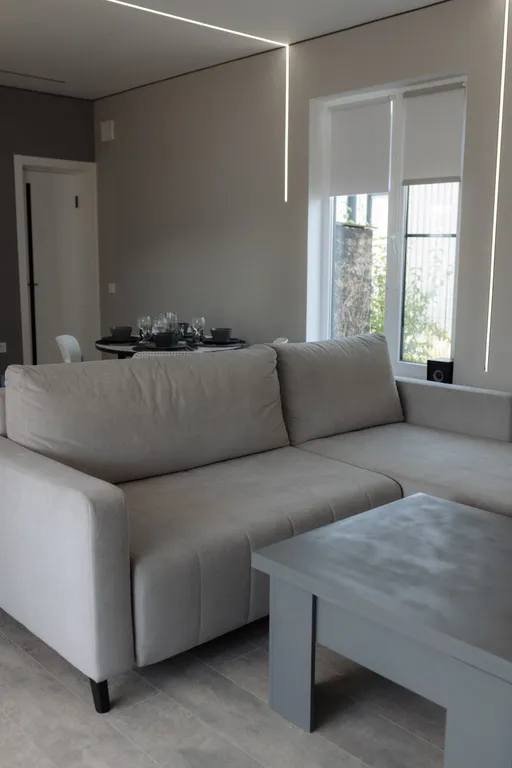 Дом с бассейном и баней