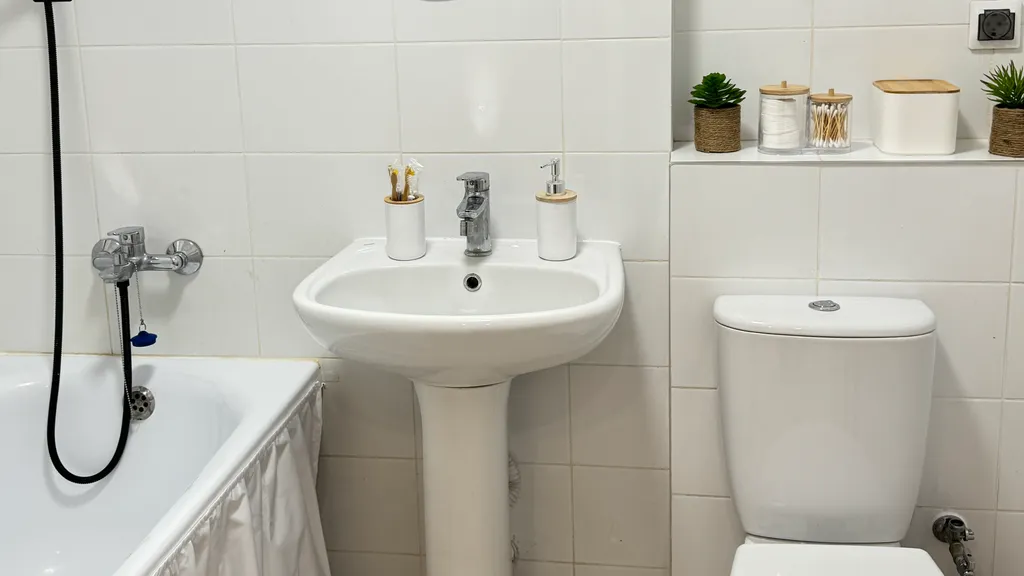 Интеллигентная квартира рядом с Цыба