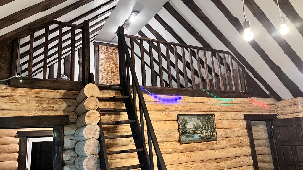 Рубленный дом - баня с террасой