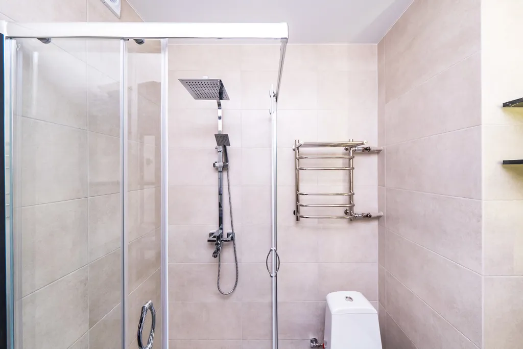 Просторная дизайнерская студия для троих