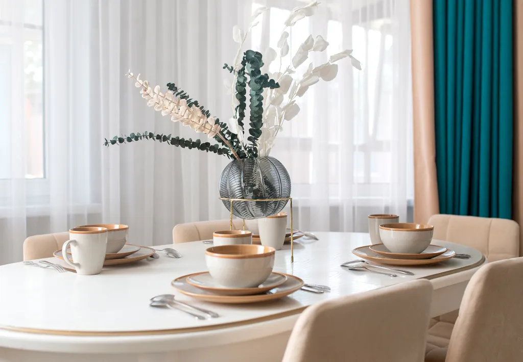 Дом Кантри со своим двором и парковкой