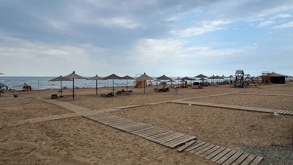 Коттедж на берегу Каспийского моря с парилкой во дворе — аренда посуточно в Избербаш