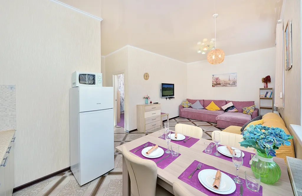 Теплая уютная квартира напротив ГЛЦ